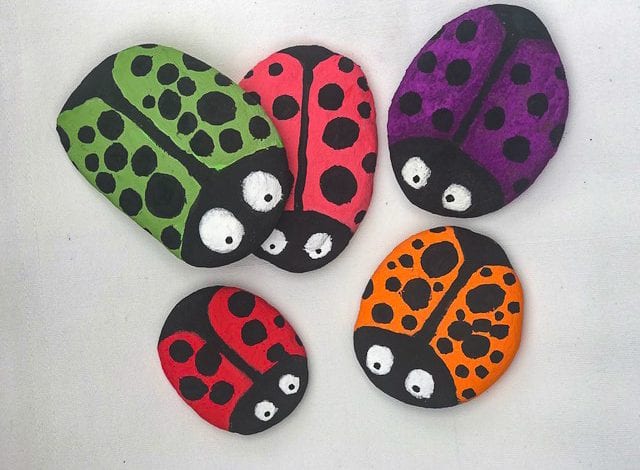 Rock Craft - Ladybird Pebbles - Step 4 Add Dots
