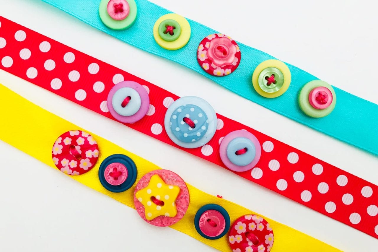 Fun kids crafts - button bracelets