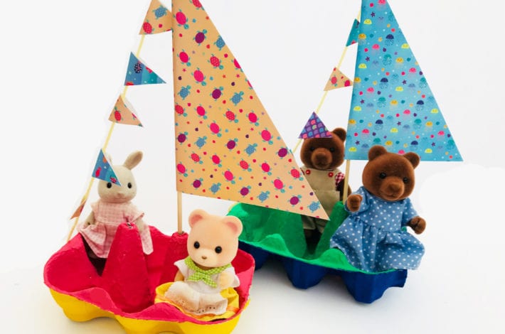 Fun Kids Craft - Little egg box boats - make the bunting