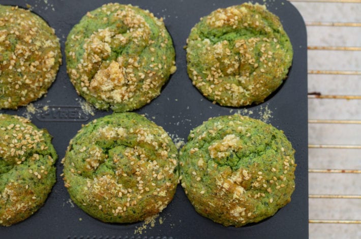 Feta cheese and spinach muffins - make this nutritious snack with these spinach and cheese muffins - tasty savoury muffins