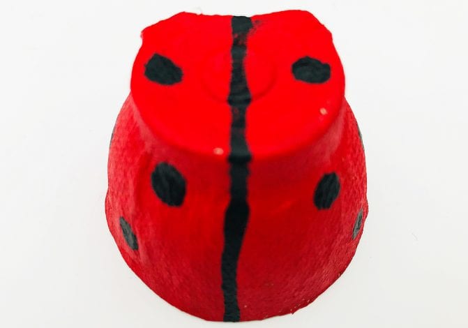 Kids Crafts Ladybird Egg Cups step 2 add spots
