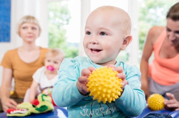 baby activities, mum and baby activities, mum and baby bonding, dad and baby bonding, baby bonding