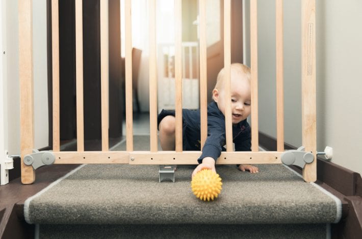 Babyproofing 101 - 16 ways to baby proof your home - childproof against these dangers in home