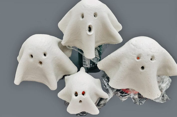 halloween crafts for kids - spooky ghost lights - set on moulds