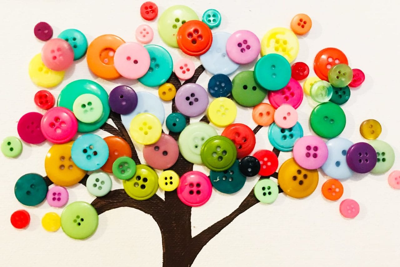 Button Tree: a beautiful canvas project full of vibrant colors