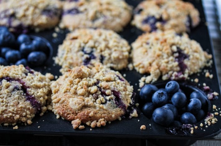 Blueberry muffins - wholewheat blueberry muffins - healthy blueberry muffins - rev 2 (1)