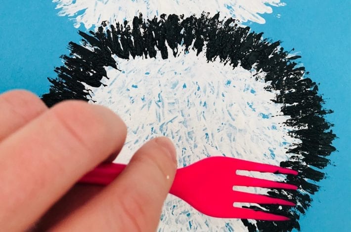 Panda fork painting - make these funky fork print pandas with your preschoolers - a simple kids craft with panda bears