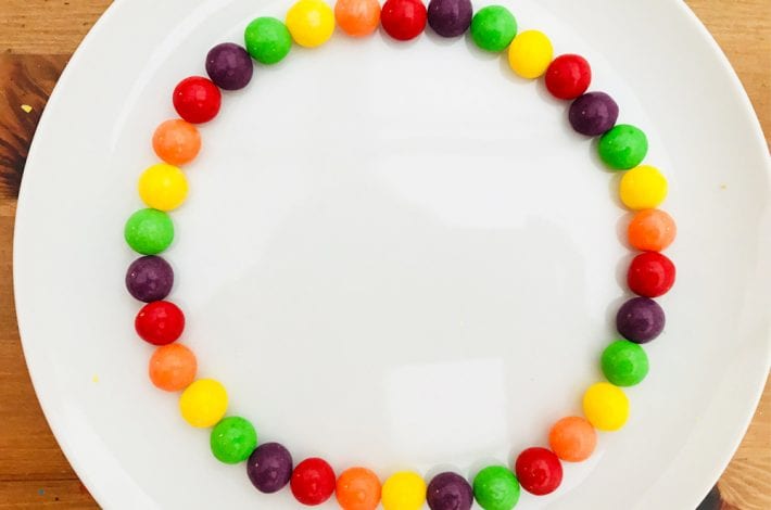 rainbow craft - melting skittles - experiments for kids