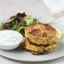 Salmon fish cakes - try these healthy fish cakes for kids