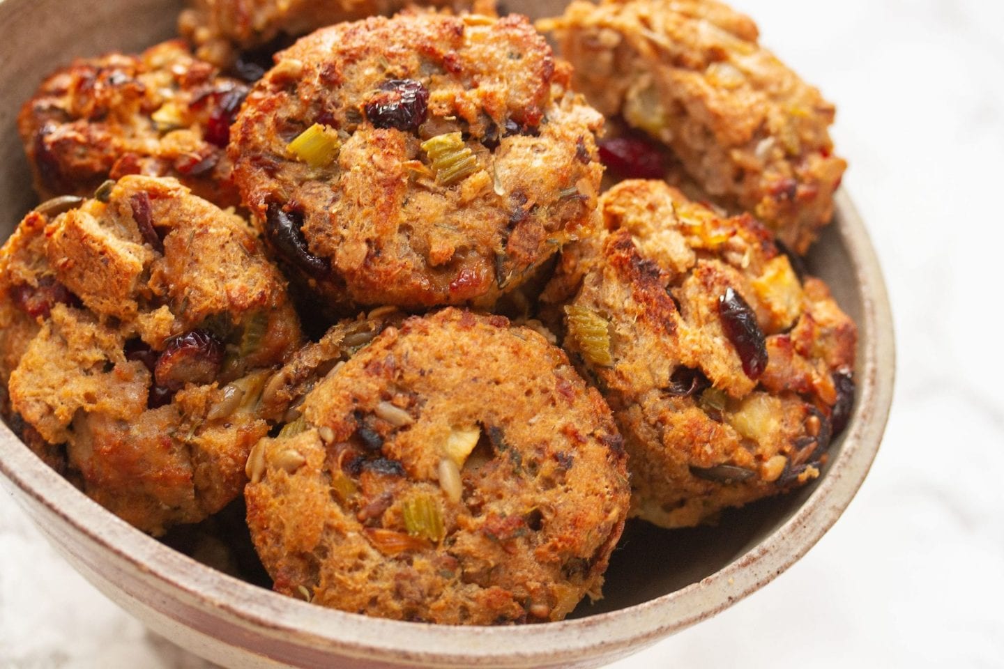 Stuffing Muffins With Sausage And Apple Mykitchen 