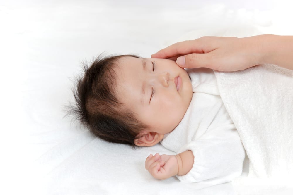 Baby & newborn sleep routines: a guide