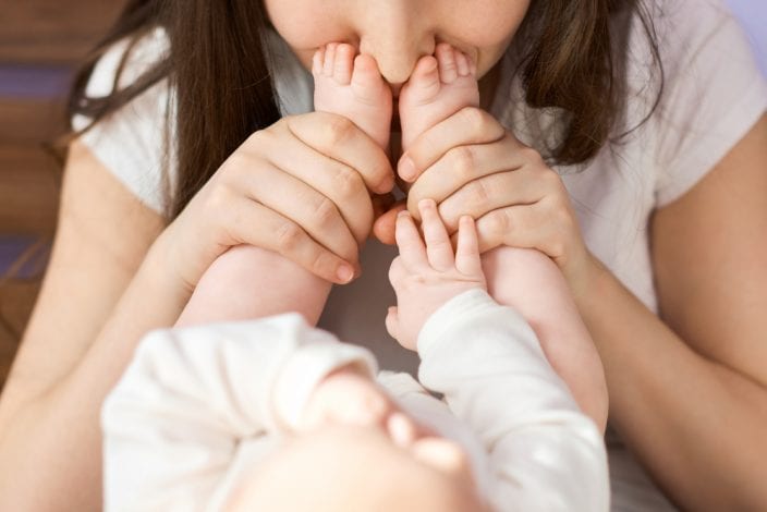 Play with newborn baby - these 12 fun games and activities are perfect for bonding with baby as well as helping with baby's development