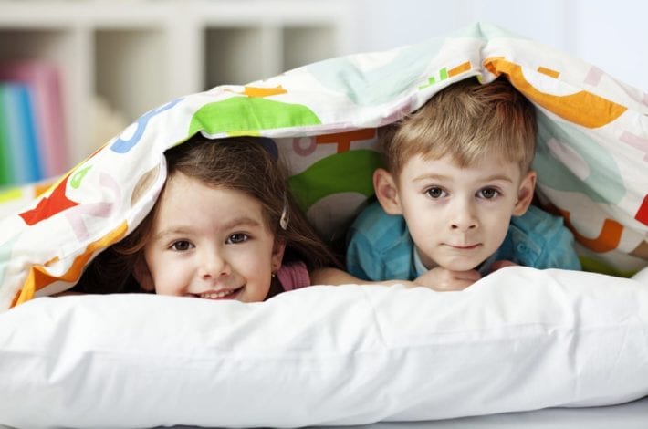 share a bedroom - kids sharing room
