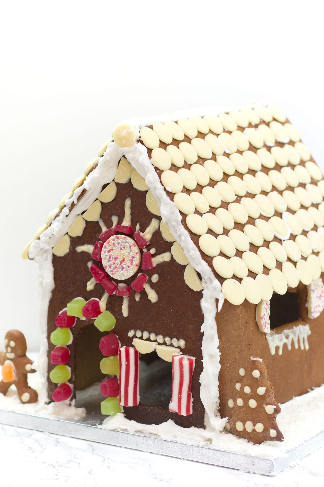 Gingerbread house, festive recipes, Christmas recipes