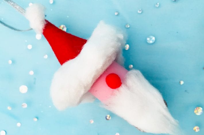 Santa craft - make these pretty santas into a santa bowling game