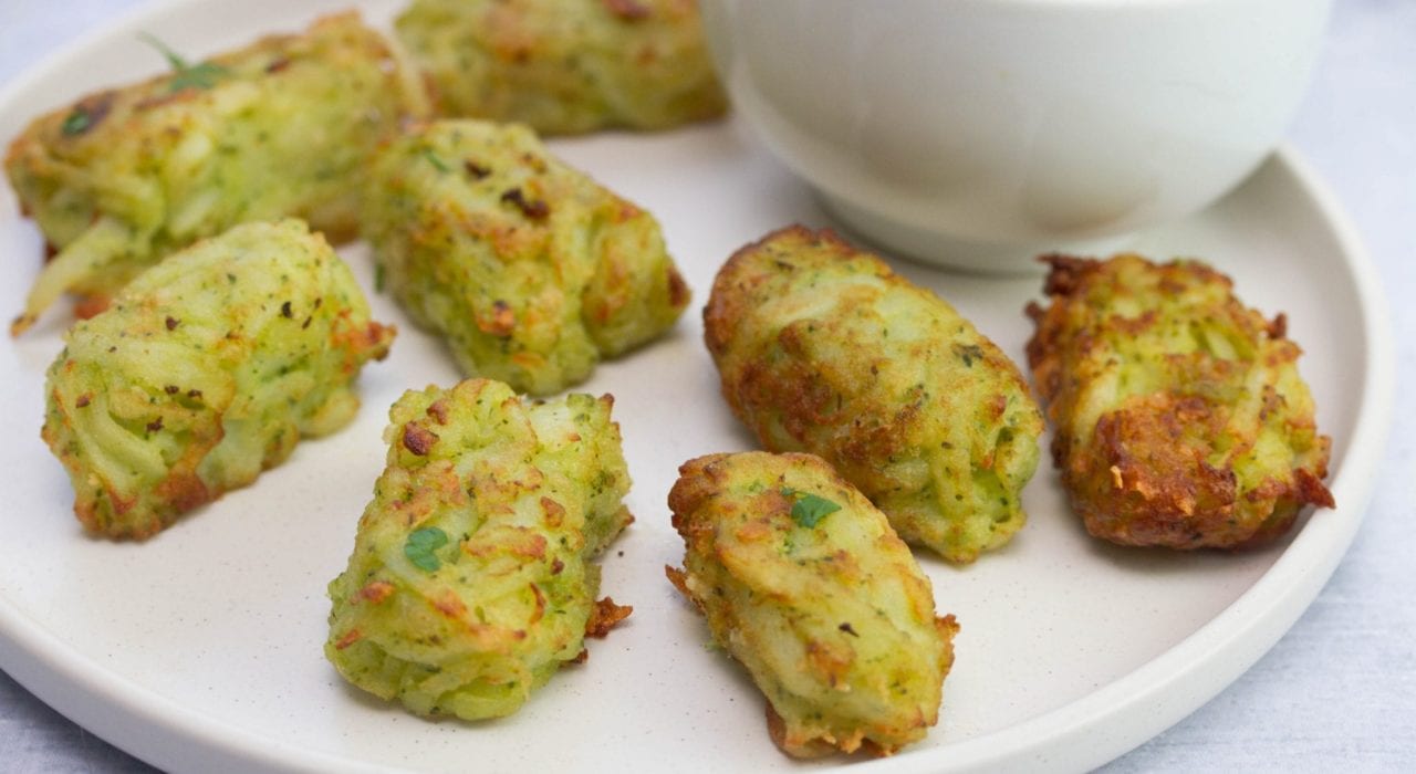 Broccoli tots no breadcrumbs - great little vegetable nuggets for toddlers and young children enjoy full of hidden veggies