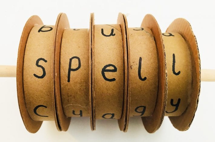 Spelling spinners - learn to spell with these spelling spools