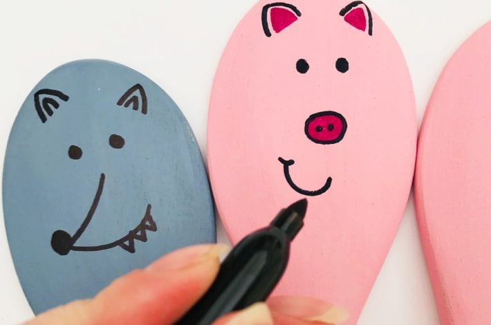 3 little pigs story spoons - story spoon craft