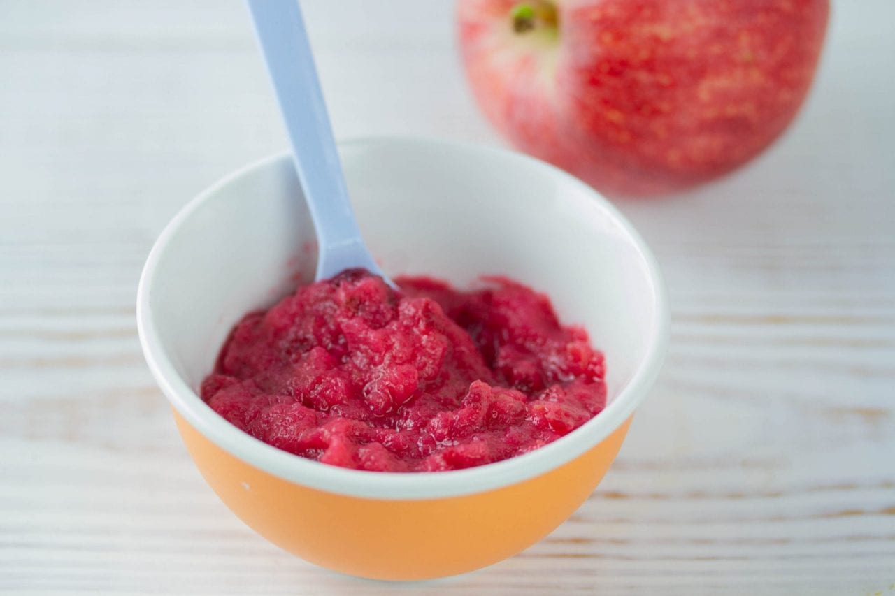 Apple and beetroot puree - make this delicious dish for baby's first foods