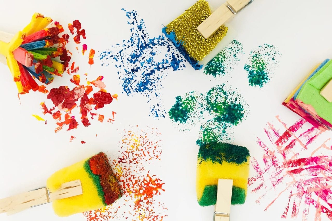 Sponge paint brush - make your own diy sponge paint brush and enjoy getting creative with kids