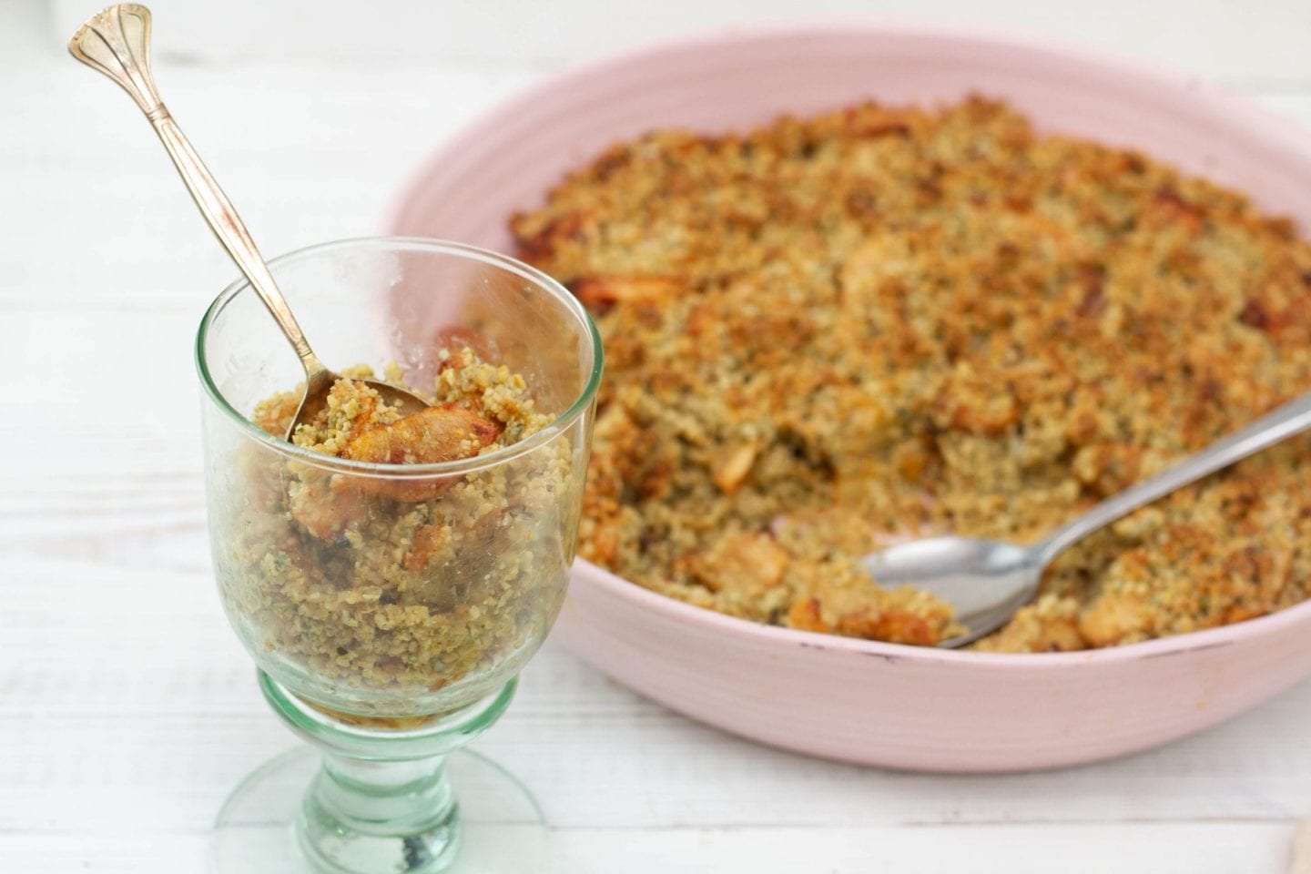 Refined sugar free apple crumble image