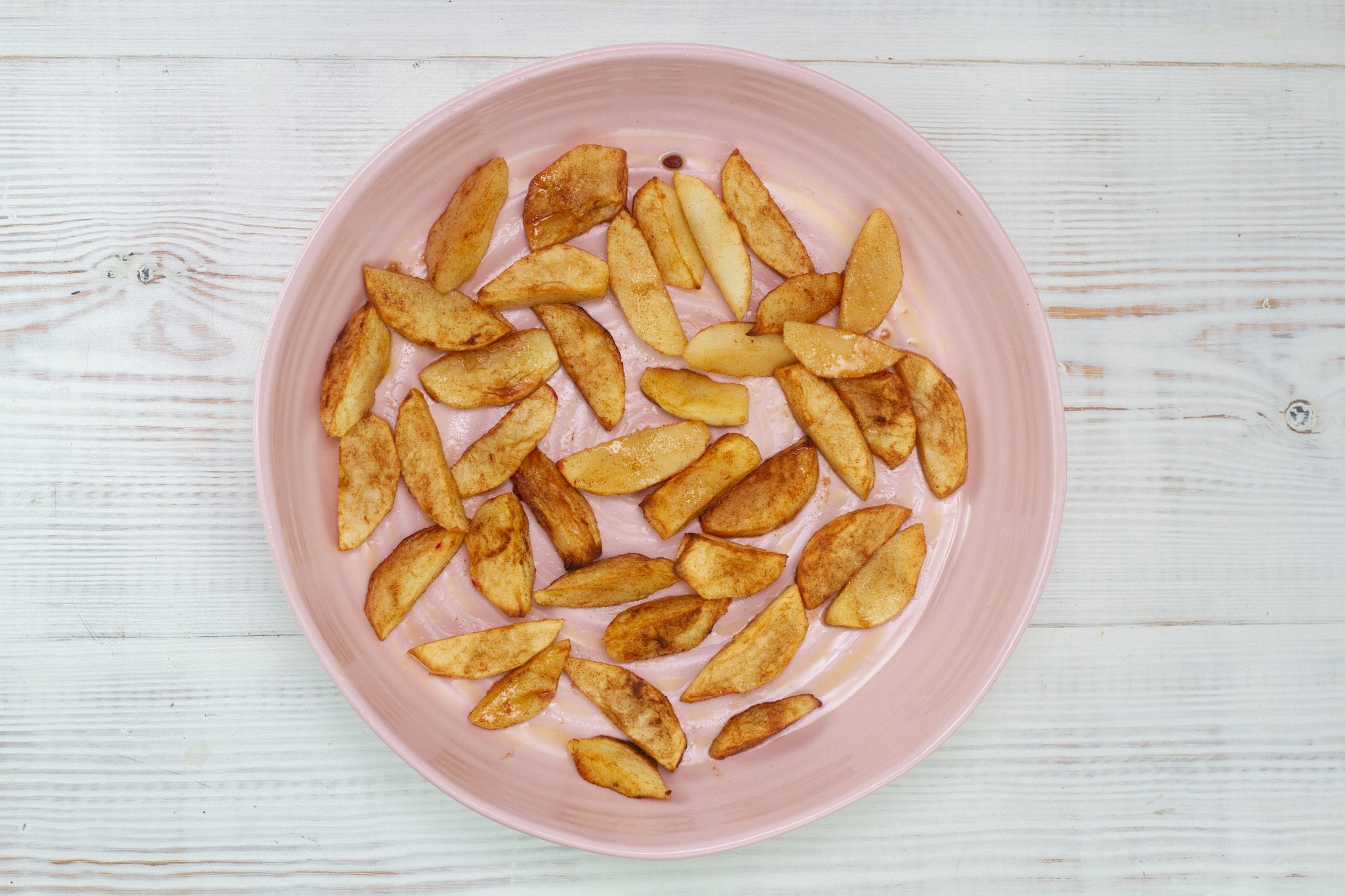 Refined sugar free apple crumble | Healthy desserts