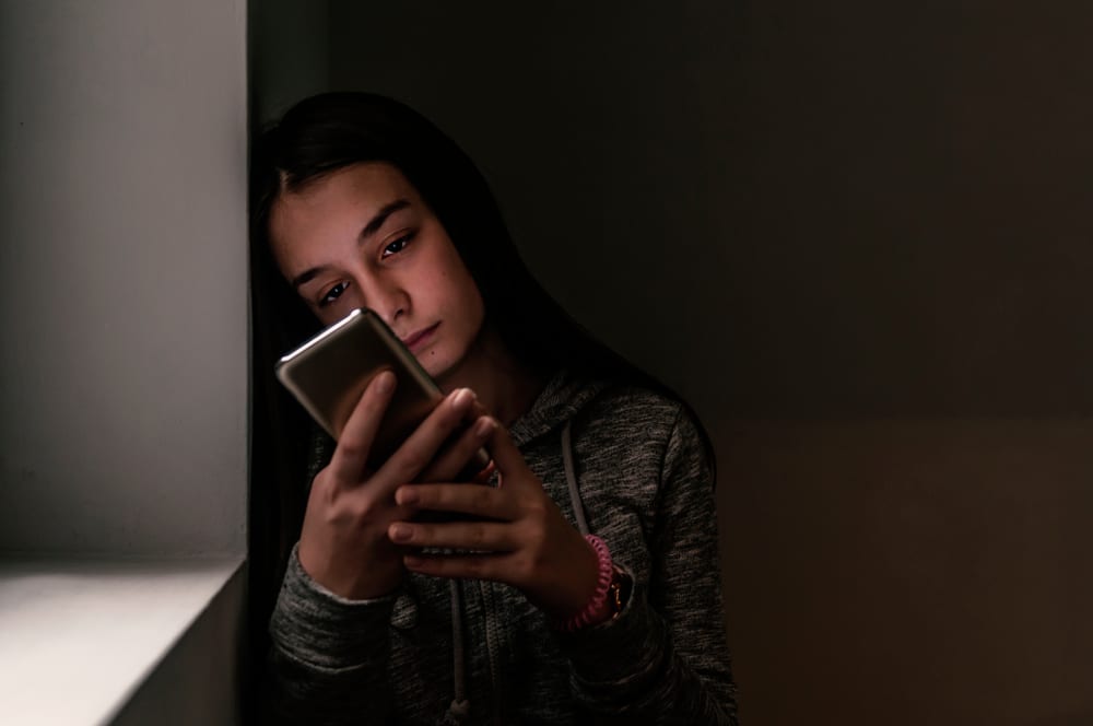 It’s THIS easy for kids to find the dark side of social media