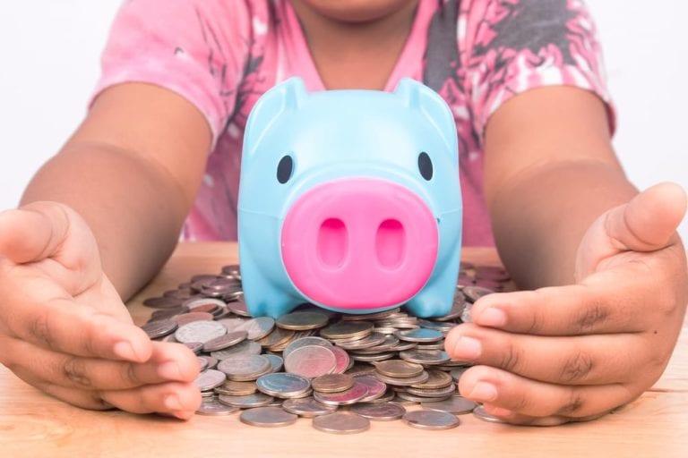 16 easy ways for kids to make money Tweens and Teens