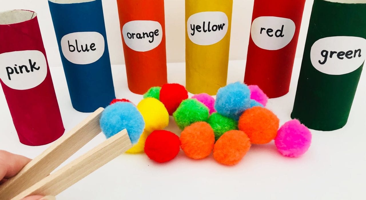Fun with colors. Learn colours with our pom pom colour matching game - teaching toddlers colors with this first colors game