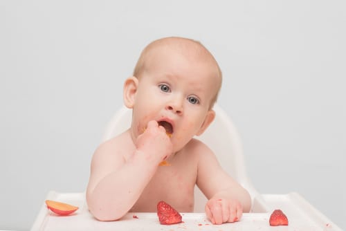 Baby led weaning first foods - check out these top 31 best finger foods for baby to start weaning