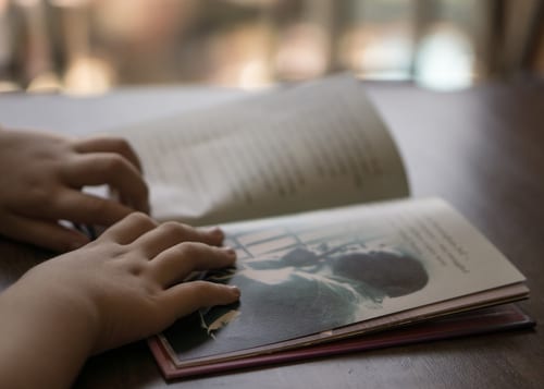 This one thing leads to happy smart kids - reading to children every day