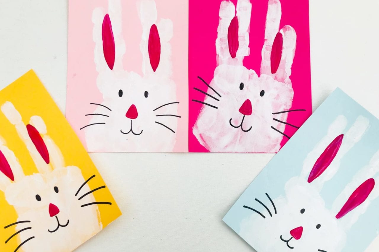 Easter handprint craft - make these cute little hand print Easter bunnies with this fun toddler craft