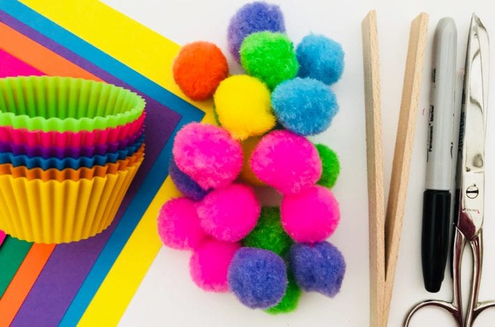 Pom pom learning games - teach your little one to count out numbers and to match colours with this fun toddler learning activity