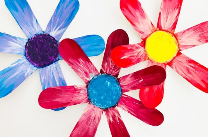 Pretty painted paper cup flowers - try this beautiful spring craft for kids