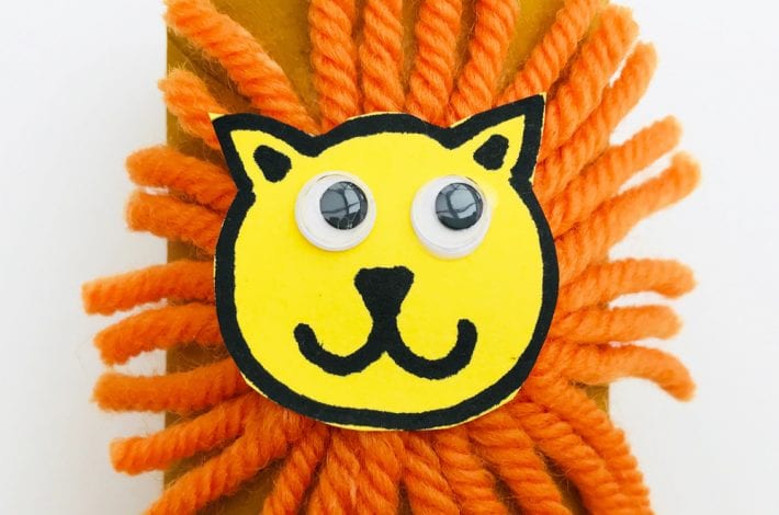 Proud paper roll lions - craft for kids