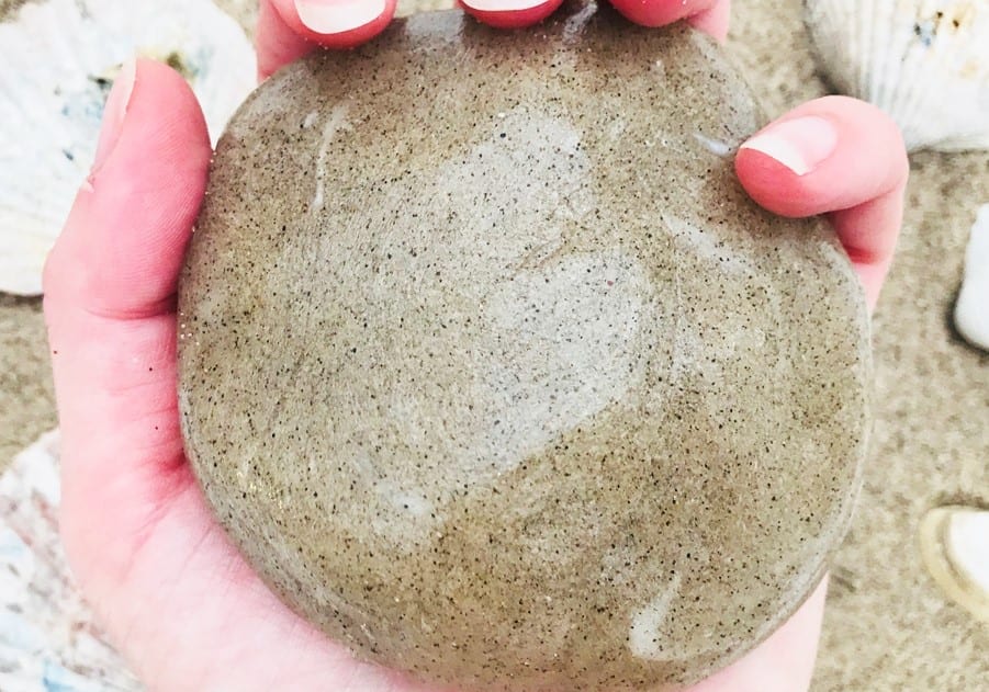 Summer sand slime - make this sand slime recipe using just 4 ingredients. A great summer craft for kids