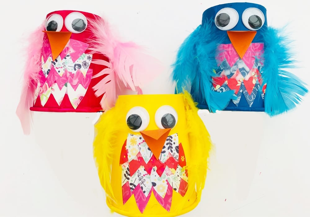 Paper cup birds - enjoy this quick and easy paper cup craft with these DIY birds. Perfect as a kids Easter craft or summer craft