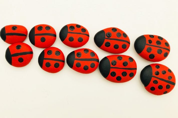 Ladybird counting game for kids - teach numbers to 10 and help toddlers learn to count the spots on ladybird's back