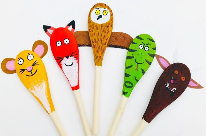 Gruffalo story spoons - a wonderful spoon craft for the kids with all the characters from the Gruffalo