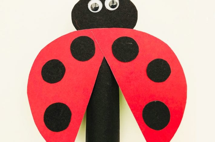 Ladybird finger puppet - enjoy making these animal finger puppets as a fun ladybird craft this summer