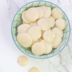 baby yogurt bites - make these frozen banana and yogurt drops as a great summer snack for baby