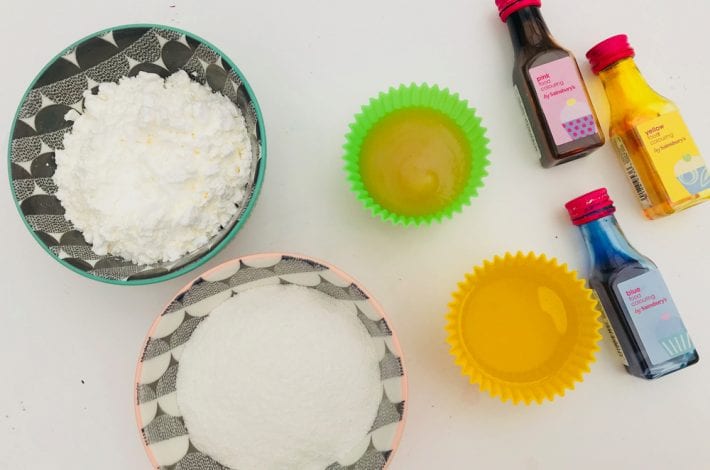Edible playdough recipe - mix up these 4 simple ingredients to make this easy no cook playdough recipe that's OK for kids to eat as well