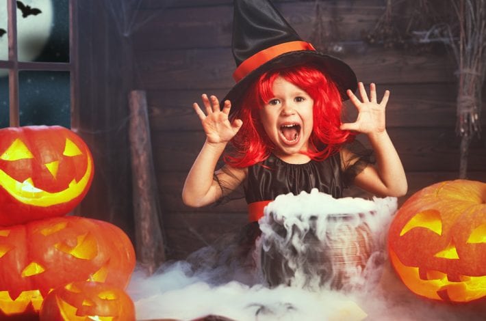 Try out these awesome Halloween activities for toddlers and little kids. Ideal for Halloween party games and fun Halloween activities.