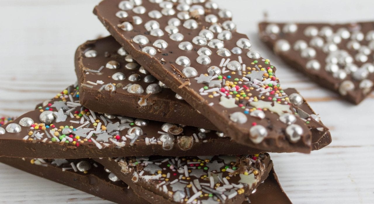 Make this crackling firework chocolate bark this bonfire night or for a fun baking activity with the kids