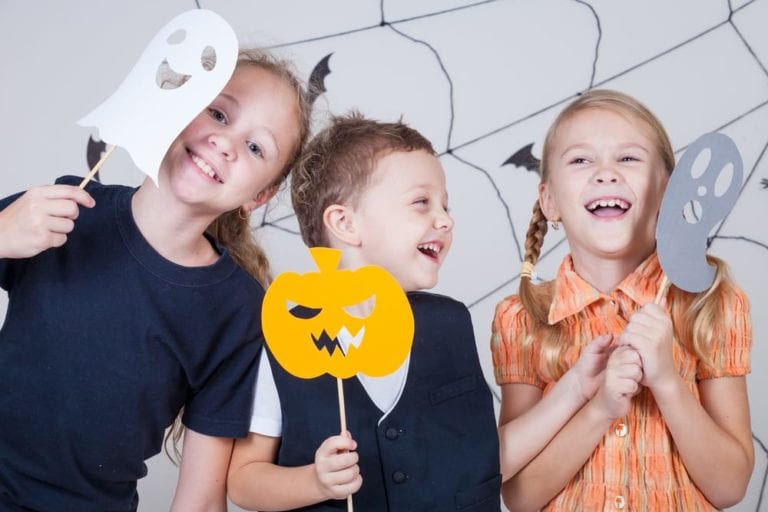 17 Awesome Halloween activities for toddlers and little kids