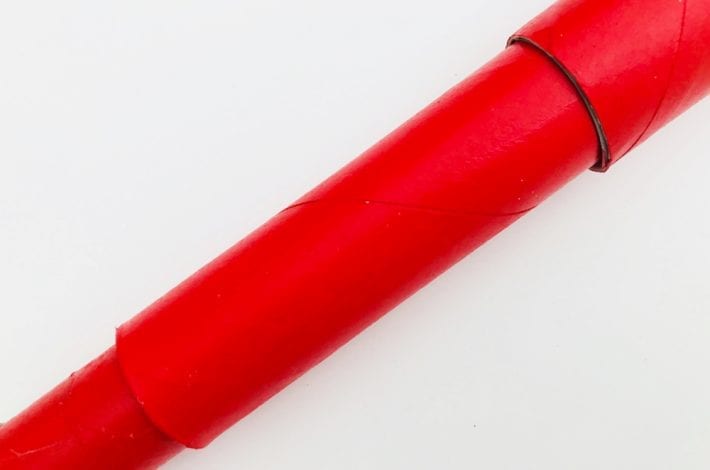 Make Santa a telescope this year with this quick and easy Christmas craft for kids