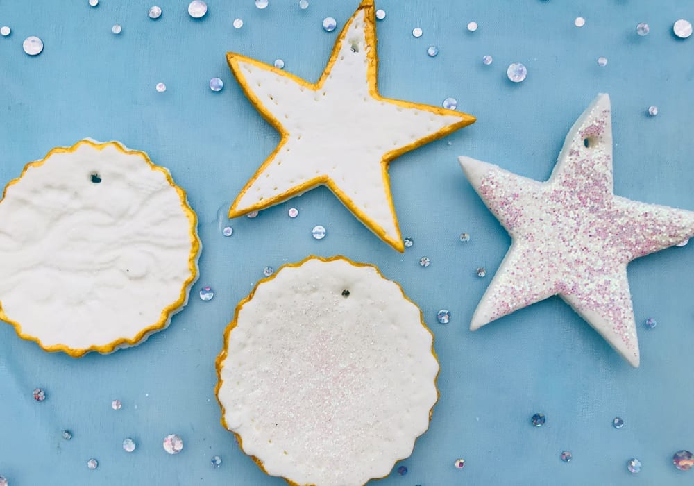 How to make cornflour Christmas decorations with just 2 ingredient cornflour clay. Beautiful Christmas tree decorations in minutes