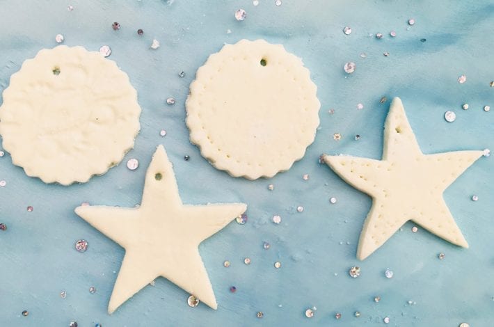 How to make cornflour Christmas decorations with just 2 ingredient cornflour clay. Beautiful Christmas tree decorations in minutes