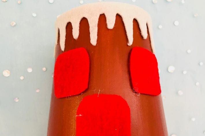 Try making this paper cup gingerbread house craft this year in the holidays - a great Christmas craft for kids