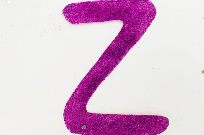 Have fun with this glittery letter activity for toddlers. Make glitter letter with this phonics fun activity